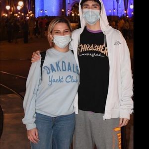 Meet your Posher, Adrian